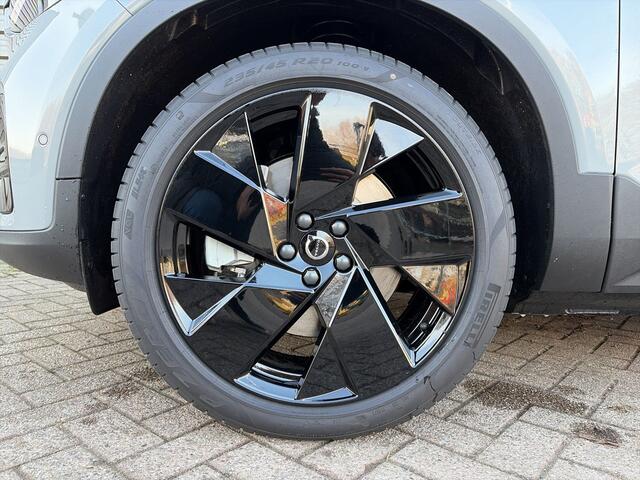 Volvo EX40 Single Motor Extended Range Ultra Black Ed. 82 kWh / panoramadak / Rondomzichtcamera / Harman/Kardon / Stuur- en stoelverwarming /