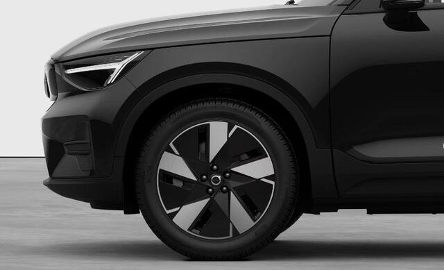 Volvo EX40 252PK Single Motor Extended Range 82 kWh Business Edition / Donker getint glas / Camera achter / Climate pack