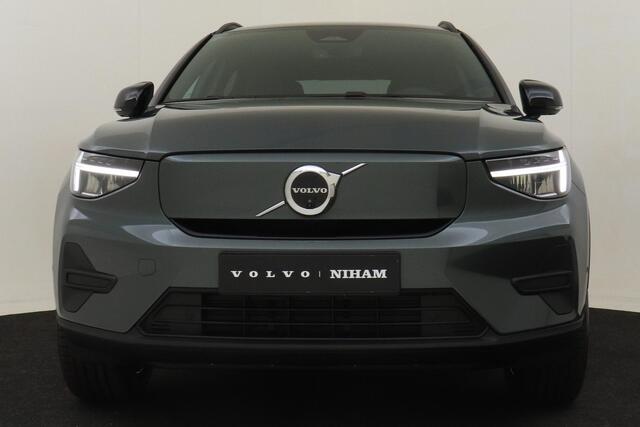 Volvo EX40 SINGLE MOTOR EXTENDED RANGE BUSINESS ED. 82 kWh -HARMAN/KARDON|360°CAM|ADAP.CRUISE|WARMTEPOMP|PRIVACY.GLAS|19"