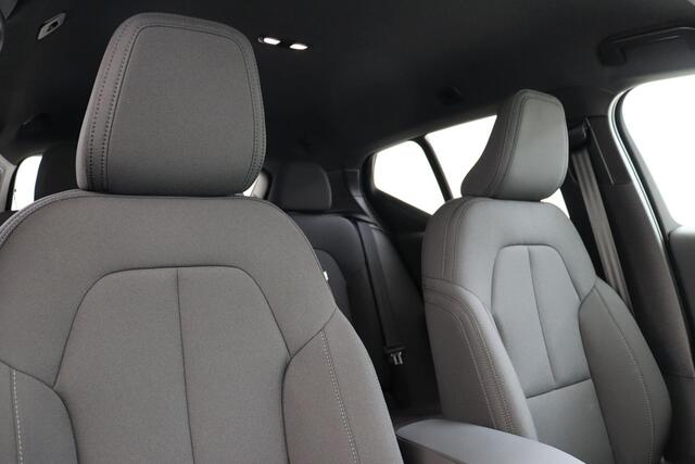 Volvo EX40 SINGLE MOTOR EXTENDED RANGE BUSINESS ED. 82 kWh -HARMAN/KARDON|360°CAM|ADAP.CRUISE|WARMTEPOMP|PRIVACY.GLAS|19"