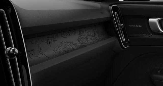 Volvo EX40 252PK Automaat Single Ext. Range Core Business / Driver Assist / Adaptieve cruise control / BLIS / Stoel - en stuurwielverwarming / Pakeersensoren met camera / Apple carplay /