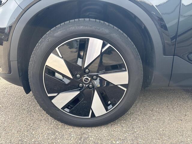 Volvo EX40 Single Motor Core 70 kWh