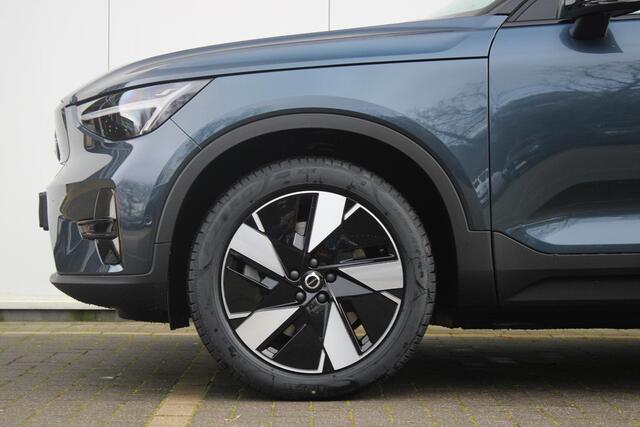 Volvo EX40 Single Motor Extended Range Ultra Black Edition | Demo Deal | Elektrisch verstelbare voorstoelen | Elektrisch schuif-/kanteldak | 360 graden camera | 19 inch Lichtmetalen velgen | Verwarmbare voorstoelen en stuurwiel | Warmtepomp | Harman Kardon Premium S