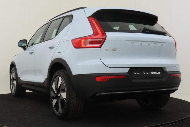Volvo EX40 SINGLE MOTOR ESSENTIAL 70 kWh -CAMERA|CRUISE|DAB|CARPLAY|19"