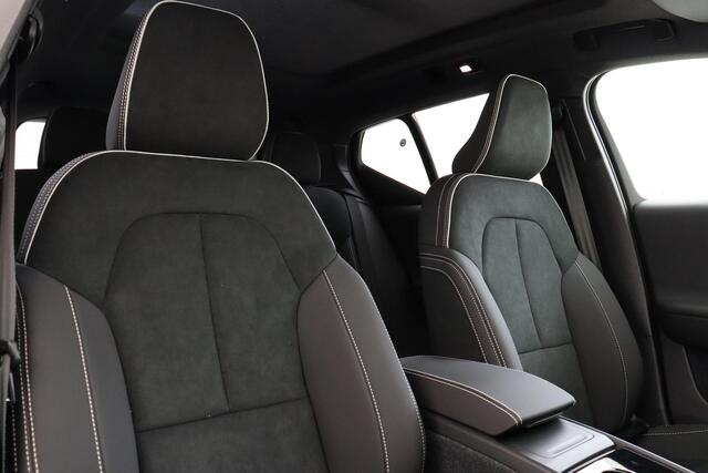 Volvo EX40 SINGLE MOTOR EXTENDED RANGE PLUS BLACK ED. 82 kWh -PANO.DAK|HARMAN/KARDON|360°CAM|PRIVACY.GLAS|20"