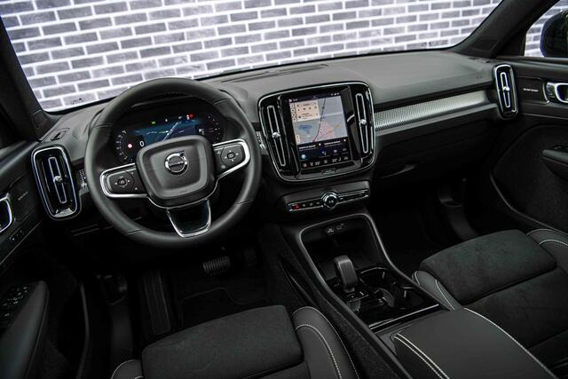 Volvo EX40 Single Motor Ext. Range Ultra Bl. Ed. Eur. 82 kWh | Harman Kardon | 20" | Panoramadak | Donker Glas | Power Seats | Nubuck | Adaptive Cruise | BLIS |