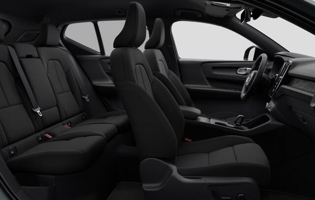 Volvo EX40 252PK Automaat Single Ext. Range Plus Europa / Adaptive cruise control / BLIS / Elektrische achterklep / Parkeersensoren met camera / Elektrisch bedienbare stoelen met geheugen / Apple Carplay / Android auto /