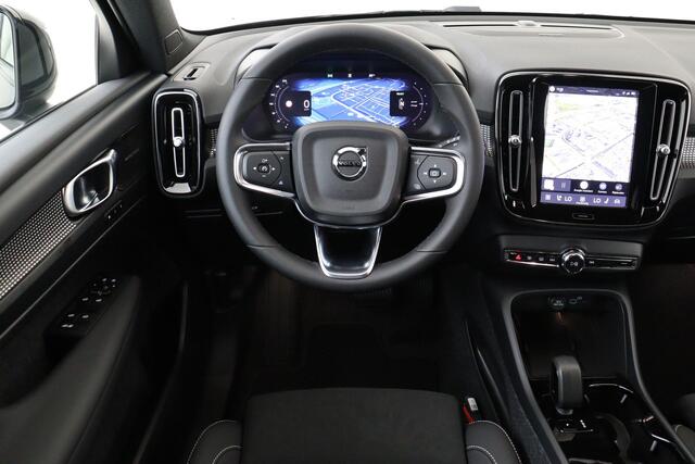 Volvo EX40 SINGLE MOTOR PLUS BLACK EDITION EUROPA 70 kWh -HARMAN/KARDON|360°CAM|POWER-SEATS|PRIVACY.GLAS|20"
