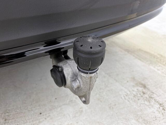 Volvo EX40 Single Motor Extended Range Plus 82 kWh | Trekhaak | 360 cam |