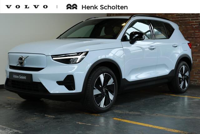 Volvo EX40 Single Motor Extended Range Plus Europa 82 kWh | Semi-Elektrische Trekhaak | Elektrisch Verstelbare Voorstoelen | Stoel + Stuurverwarming | Adaptieve Cruise Control | Dodehoekwaarschuwing |