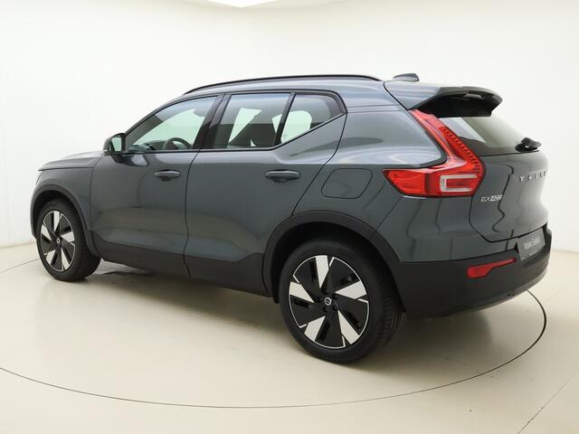 Volvo EX40 Extended Range Plus Europa / Climate / Forest Lake / Elektr. Stoelen / Harman&Kardon Audio / 19'' / PDC + Camera / Elektrisch Achterklep /
