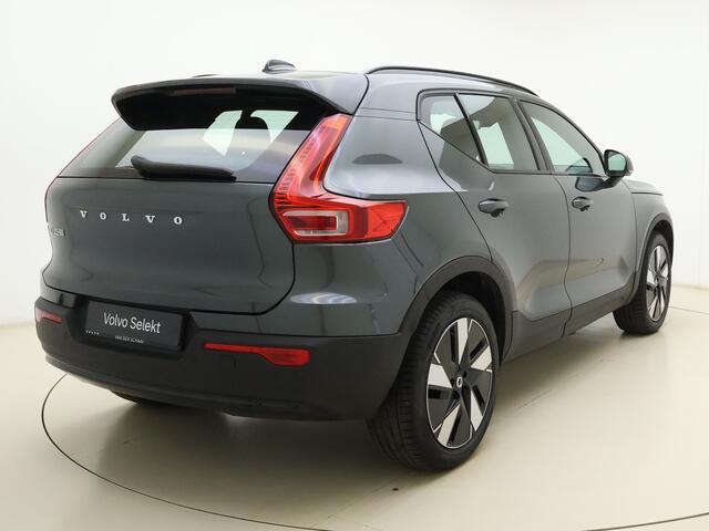 Volvo EX40 Extended Range Plus Europa / Climate / Forest Lake / Elektr. Stoelen / Harman&Kardon Audio / 19'' / PDC + Camera / Elektrisch Achterklep /