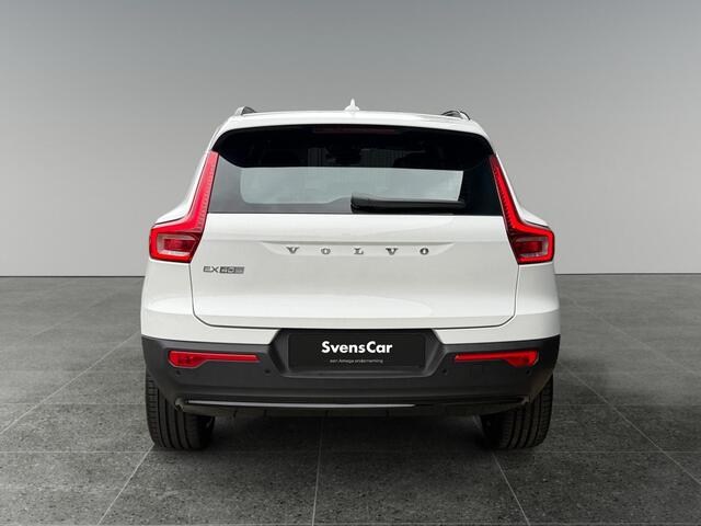 Volvo EX40 Single Motor Extended Range Plus Europa 82 kWh | Direct leverbaar | Stoelverwarming | Keyless Entry | Harman/Kardon |