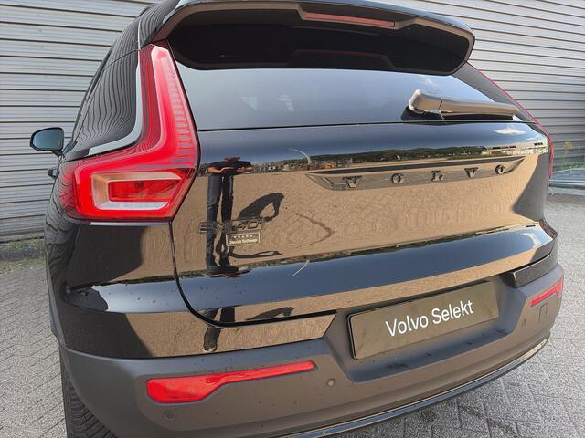 Volvo EX40 Single Motor Extended Range Plus Black Ed. 82 kWh / 20" Velgen Black / Pixel Led / Audio Harman & kardon /