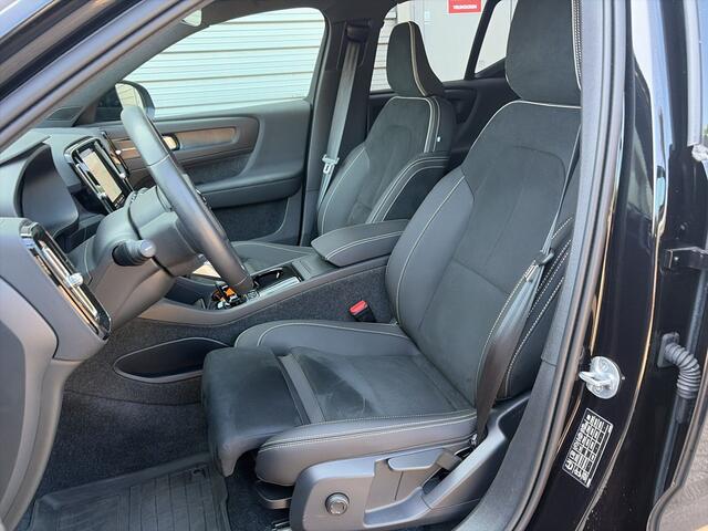 Volvo EX40 Single Motor Extended Range Plus Black Ed. 82 kWh / 20" Velgen Black / Pixel Led / Audio Harman & kardon /