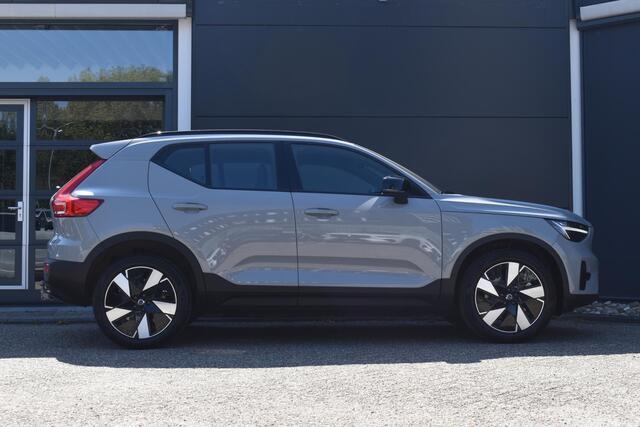Volvo EX40 Single Motor Extended Range Plus 82 kWh | Trekhaak | Verwarmbare voorstoelen en stuurwiel | Warmtepomp | Premium audio by Harman Kardon | Apple carplay/Android auto | Keyless