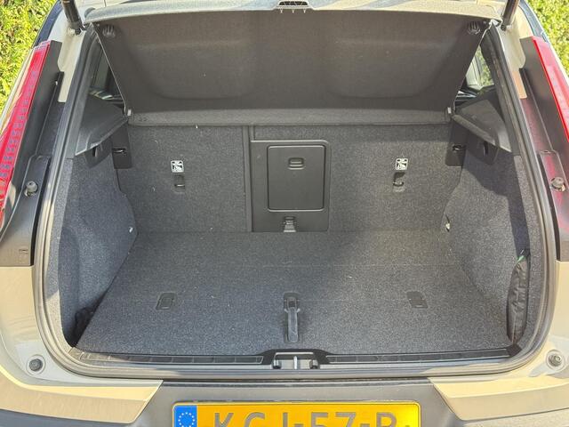 Volvo EX40 Single Motor Extended Range Plus Europa