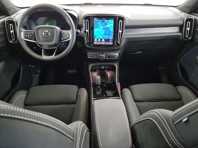 Volvo EX40 Single Motor Extended Range Ultra 82 kWh | SOH:100% | 360° Camera | Schuif/Kantel Panoramadak | Warmtepomp | Stoel/Stuur verwarming | Adaptive Cruise | Power Seats | Memory | Harman/Kardon |