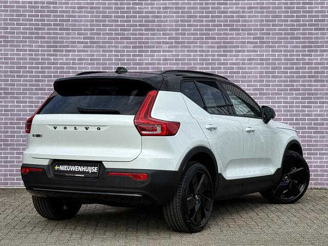 Volvo EX40 Single Motor Extended Range Ultra Black Edition | Europa | Harman Kardon audio | 20" | Schuif-/kanteldak | Getint Glas | Elektrische stoelverstelling | Nubuck bekleding | Adaptive Cruise Control | Dodehoekdetectie |