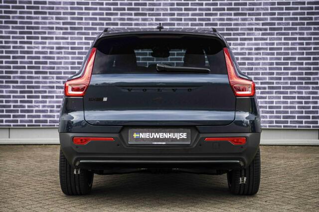 Volvo EX40 Single Motor Extended Range Ultra Black Edition Europa | Harman Kardon audio | 20" Lichtmetalen velgen | Panoramadak | Getint Glas | Stoel en stuurwielverwarming | Elektrische stoelverstelling | Nubuck bekleding | Adaptive Cruise Control | Dodehoekdetectie |