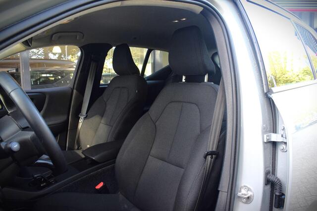 Volvo EX40 Single Motor Essential 70 kWh CARPLAY|19INCH|CAMER