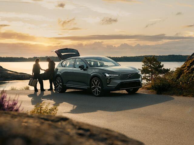 Volvo EX60 Nu te bestellen bij uw Serva vestiging! Vanaf ¤ 63,995