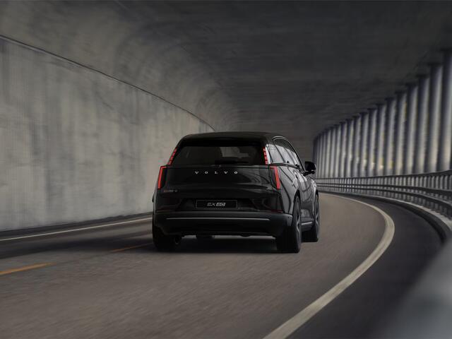 Volvo EX60 P10 AWD Ultra 95 kWh | Panoramadak | 360° camera | Bowers & Wilkins | Stoel- en stuurverwarming | Stoelventilatie