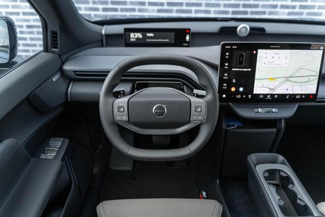 Volvo EX60 P10 AWD Ultra 95 kWh | 2.400 KG Trekgewicht | Google | Bowers & Wilkins Audio | Stoelventilatie | 360 Camera | HD Pixel LED Koplampen | Elektrochromatisch Panoramadak | Stoel-/Stuurverwarming | Getint Glas | Dodehoekdetectie | Pilot Assist Pack | Elek. Achterklep | 21" LM