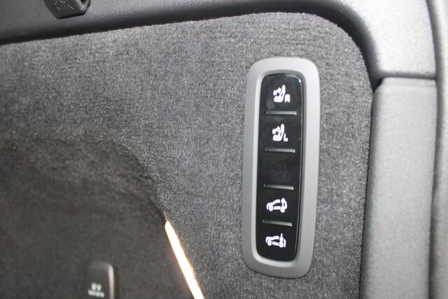 Volvo EX90 Twin Motor Performance Ultra 7p. 111 kWh | Direct leverbaar | Luchtvering | 22" velgen