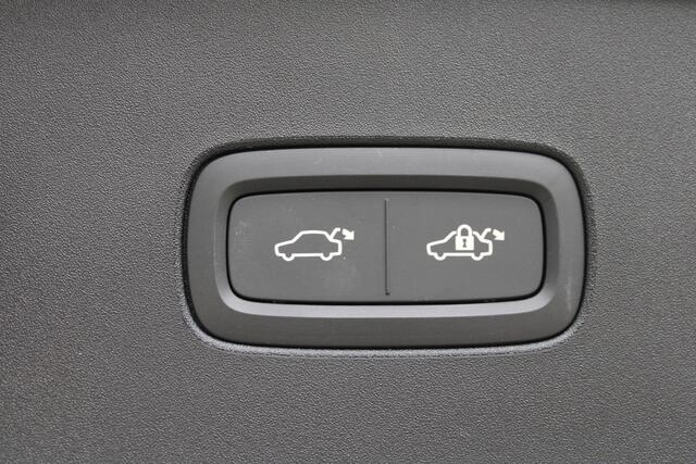 Volvo EX90 Twin Motor Performance Ultra 7p. 111 kWh | Direct leverbaar | Luchtvering | 22" velgen