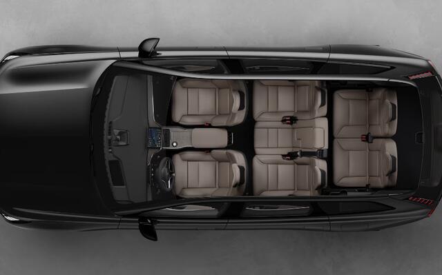 Volvo EX90 Twin Motor Performance Ultra 517PK 7p. 111 kWh Bowers & Wilkins audio / Panoramadak / Luchtvering / Head-up display / Stoelverwarming en stuurwielverwarming / Massagestoelen / Memory seats / Adaptive cruise control / 360 Camera / elektrische achterklep