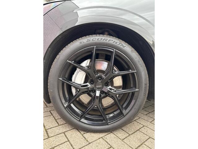 Volvo EX90 Twin Motor Ultra 7p. 111 kWh | 22" Vossen Velgen | Black Pack | Pilot Pack | Luchtvering | Trekhaak | Climate Pack | 360 Camera |