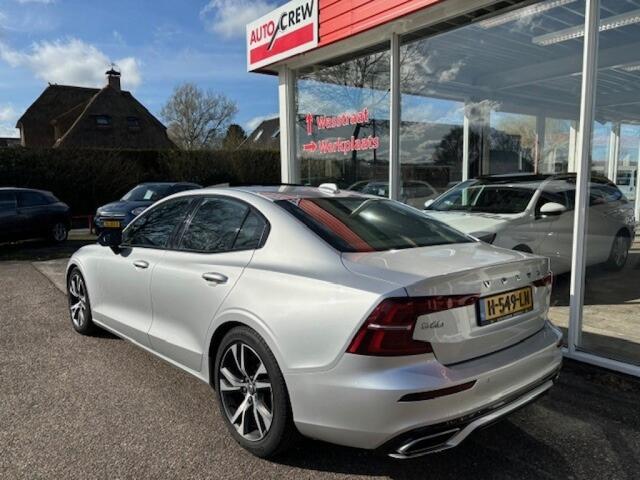 Volvo S60 2.0 T4 R-Design, Leer, Panodak, DAB