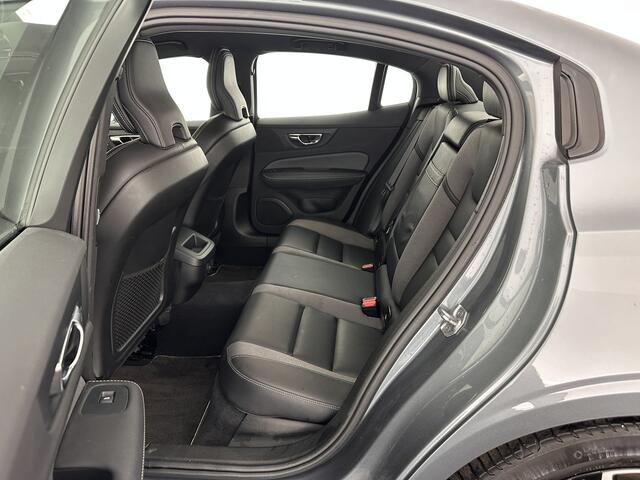 Volvo S60 2.0 B3 R-Design-Sport-Pack Aut.*LEATHER-MICROFIBRE | FULL-LED | DIGI-COCKPIT | BLIND-SPOT | CAMERA | NAVI-FULLMAP | MEMORY-PACK | LANE-ASSIST | TOWBAR | CRUISE | BLIS | APP.CONNECT | SPORT-SEATS | 18''ALU*