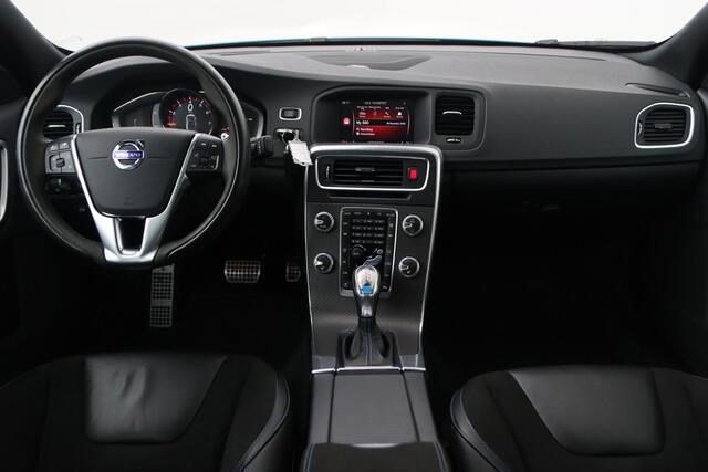 Volvo S60 2.0 T6 AWD Polestar | Schuif/kanteldak | ACC | BLIS | Stoel+Stuurverwarming | 20 Inch