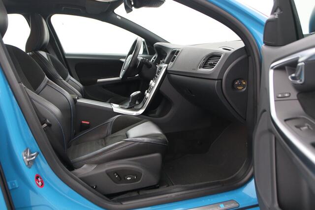 Volvo S60 2.0 T6 AWD Polestar | Schuif/kanteldak | ACC | BLIS | Stoel+Stuurverwarming | 20 Inch