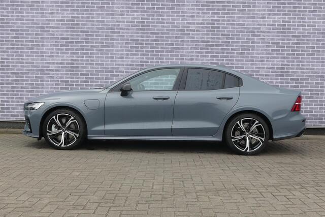 Volvo S60 Recharge T6 AWD Plus Dark Long Range | Harman Kardon | 19" LM velgen | Sportstoelen | Adaptive Cruise | BLIS