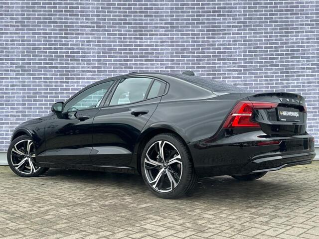 Volvo S60 2.0 B4 Ultimate Dark | Panoramadak | Head-up display | Adaptive cruise control | Stoel- en stuurverwarming | Adaptieve LED koplampen |