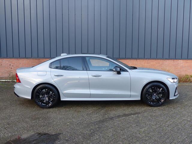 Volvo S60 T8 AWD Ultimate Dark |Styling kit| Polestar Tuning|