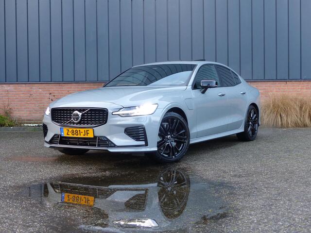 Volvo S60 T8 AWD Ultimate Dark |Styling kit| Polestar Tuning|