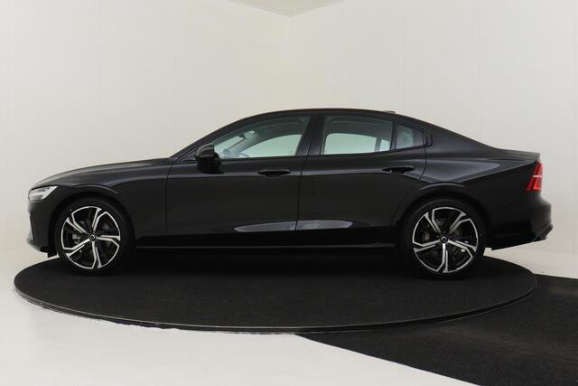 Volvo S60 B4 (M-HYBRID) ULTIMATE DARK -PANO.DAK|360°CAM|CLIMATE|HEAD UP DISP.