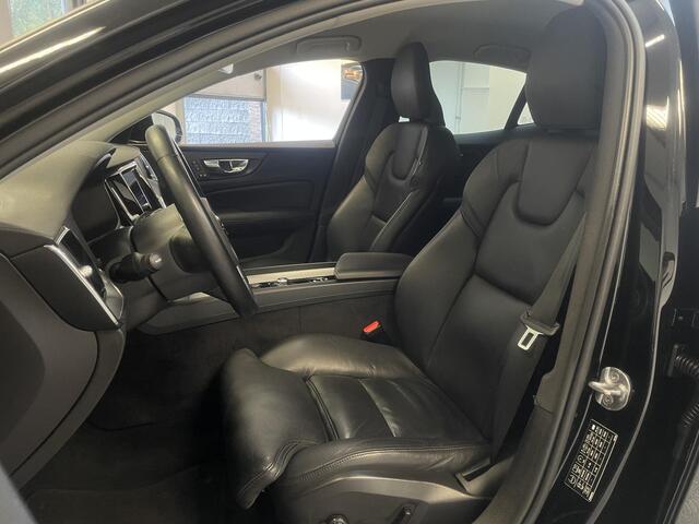 Volvo S60 2.0 B3 Plus Bright | FACELIFT | TREKHAAK | LEDER | CAMERA | STOEL/STUUR.V.W. |