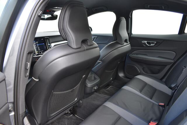 Volvo S60 T4 Automaat R-Design | Adaptieve cruise control | verwarmbare voorstoelen | Park Assist Line |