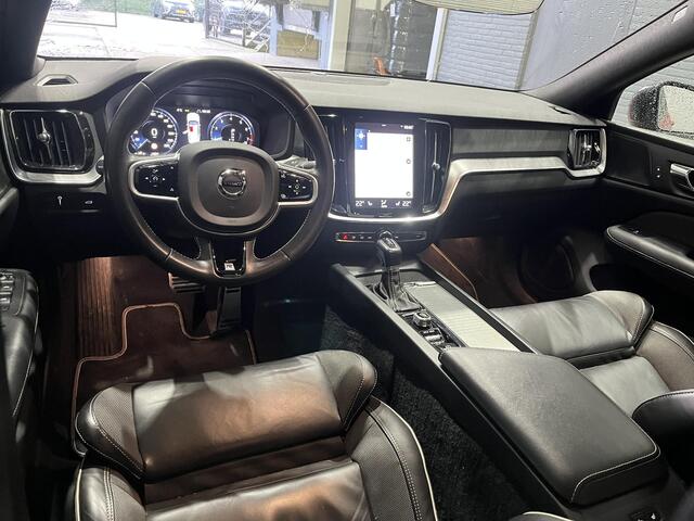 Volvo S60 T5 R-Design | BLIS | Camera | Harman/Kardon | Stoel+Stuurverwarming | 18 Inch