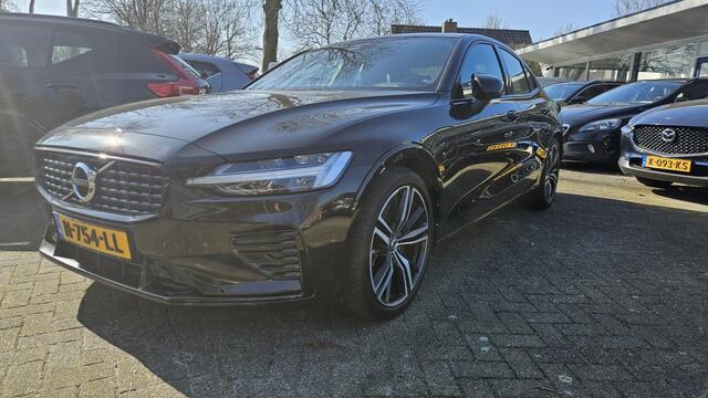 Volvo S60 2.0 Rech. T6 R-Des. AWD Pano, hybride