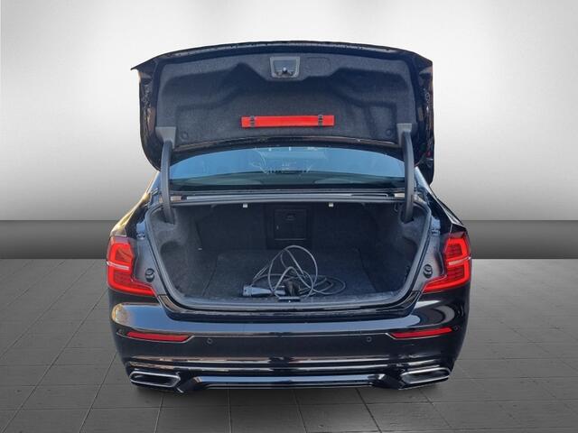 Volvo S60 2.0 Rech. T6 R-Des. AWD Pano, hybride