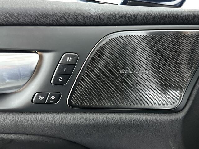 Volvo S60 Recharge T6 Aut. AWD Ultimate Bright | Harman Kardon | Panoramadak | 360º camera | Trekhaak