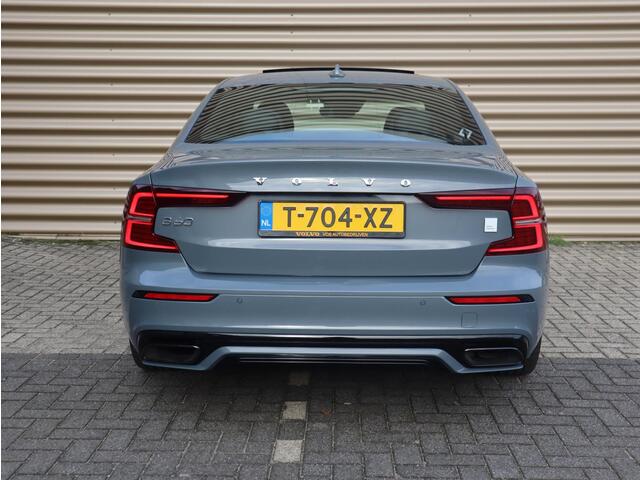 Volvo S60 2.0 T8 AWD Polestar Engineered | Full Options| Bowers & Wilkins Audio| Schuif-/ kanteldak| Head-up Display| Stoelverwarming voor + achter| Stuurwielverwarming| 20'' Ijzergesmeden velgen| Geluidsisolerend glas|