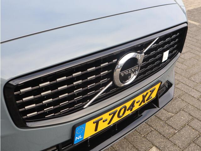 Volvo S60 2.0 T8 AWD Polestar Engineered | Full Options| Bowers & Wilkins Audio| Schuif-/ kanteldak| Head-up Display| Stoelverwarming voor + achter| Stuurwielverwarming| 20'' Ijzergesmeden velgen| Geluidsisolerend glas|