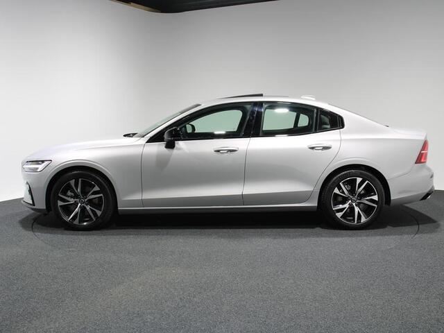 Volvo S60 2.0 B4 Ultimate Dark | Panoramisch schuifdak | Camera | Stoel/Stuurverwarming